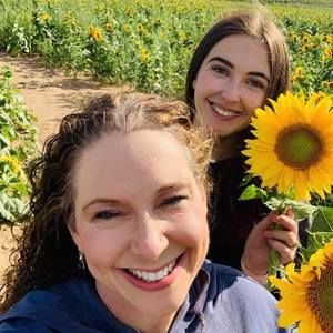 Meet your Posher, Shannon